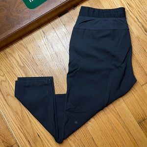 Black lululemon trainer sweatpants